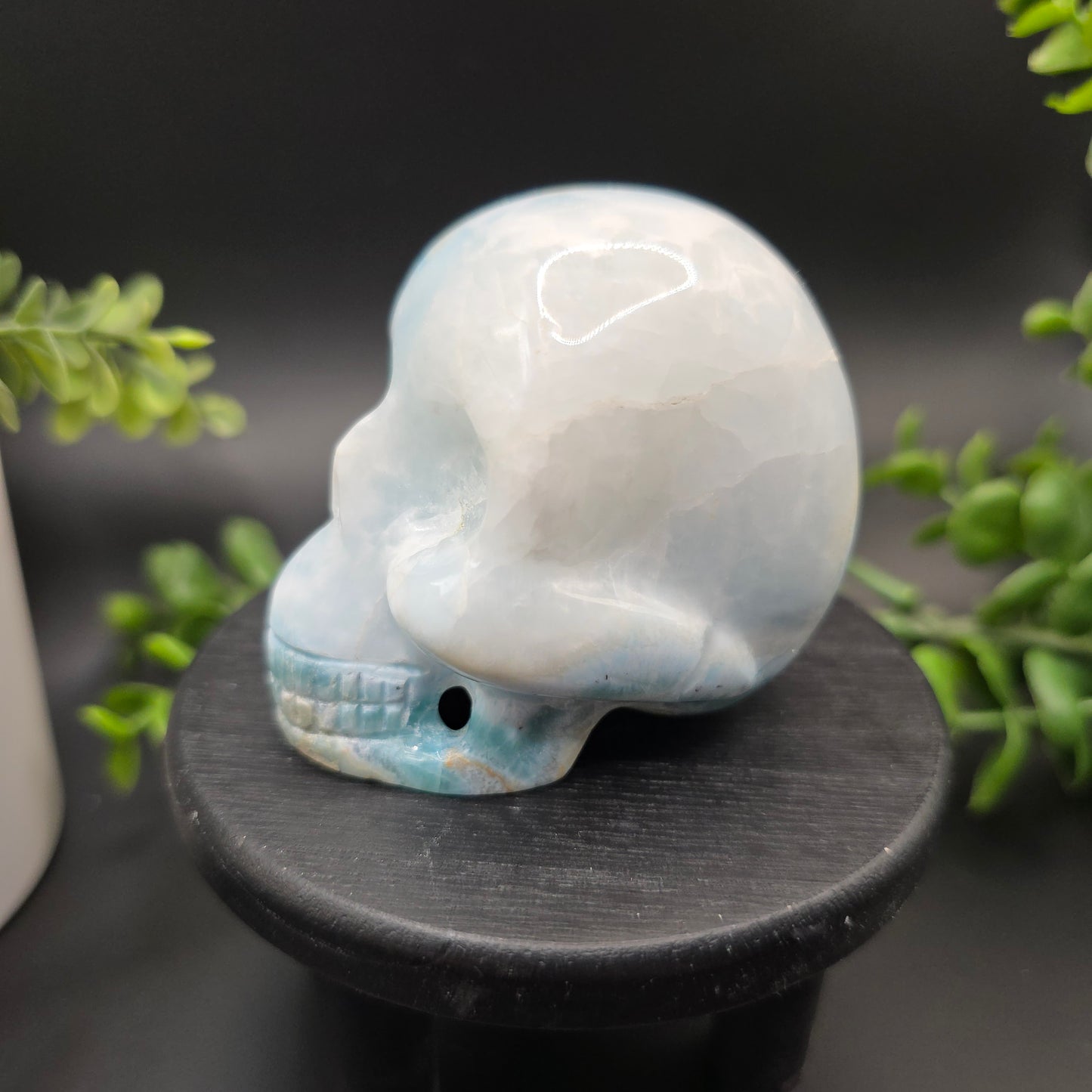 Larimar skull