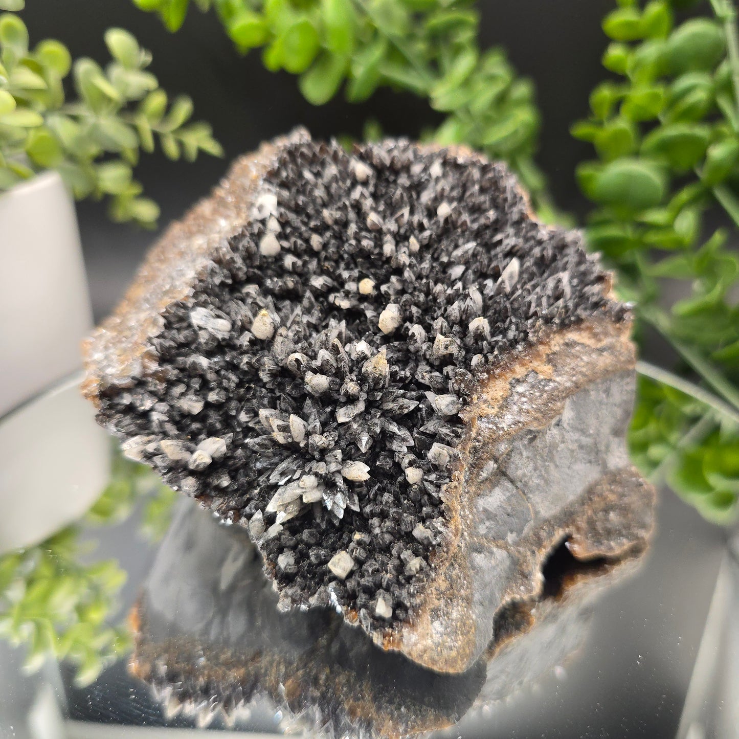 Dogtooth calcite on Iridescent calcite Oskaloosa Iowa