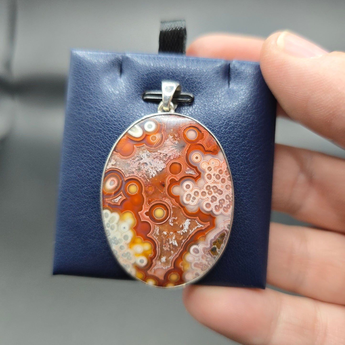 Crazy lace agate pendant