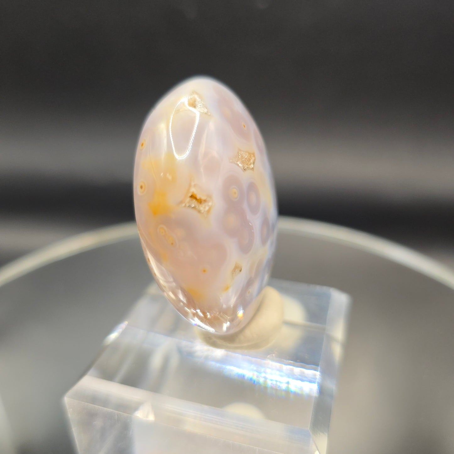 Ocean jasper vein one palm Madagascar