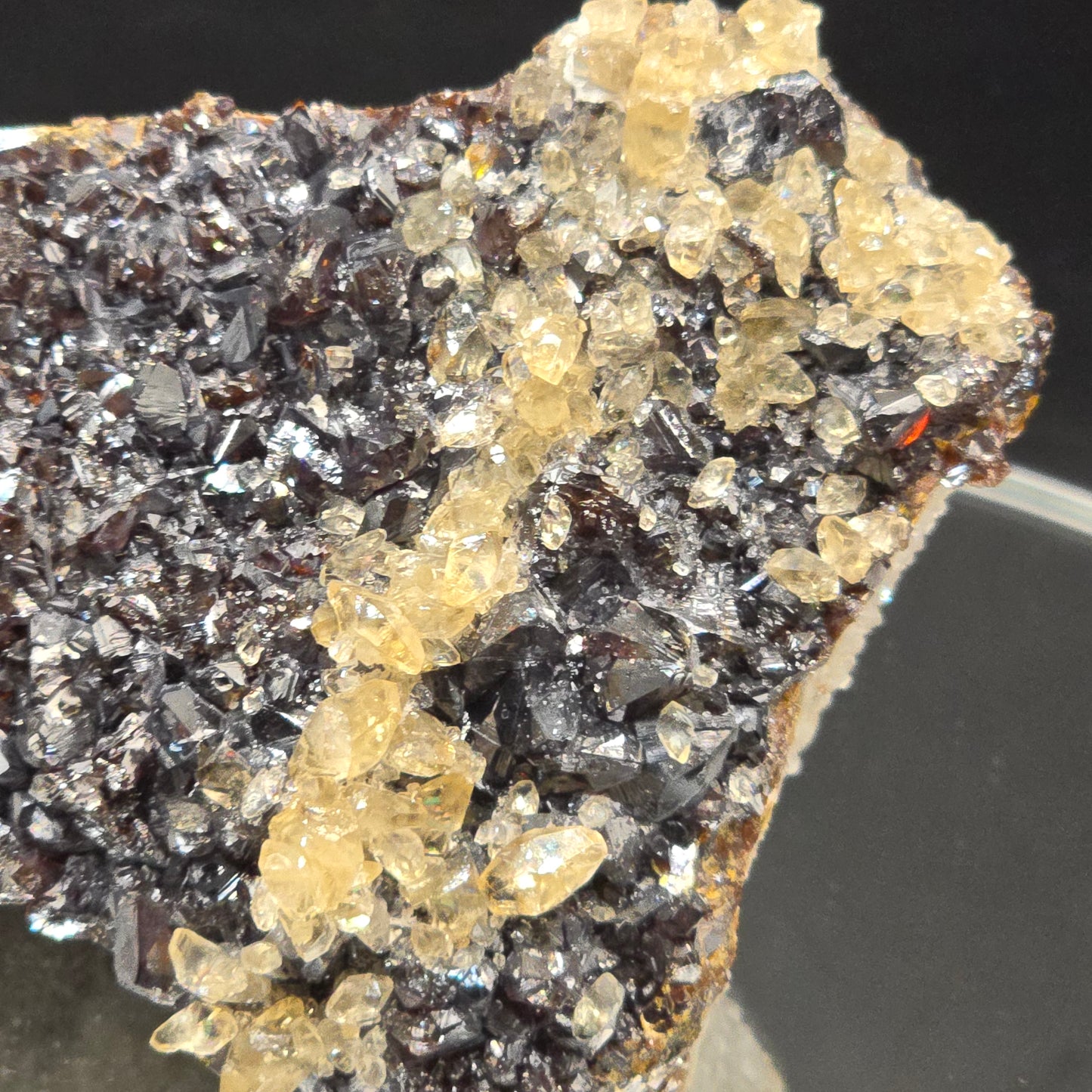 Sphalerite w calcite from Elmwood Mine Tennessee