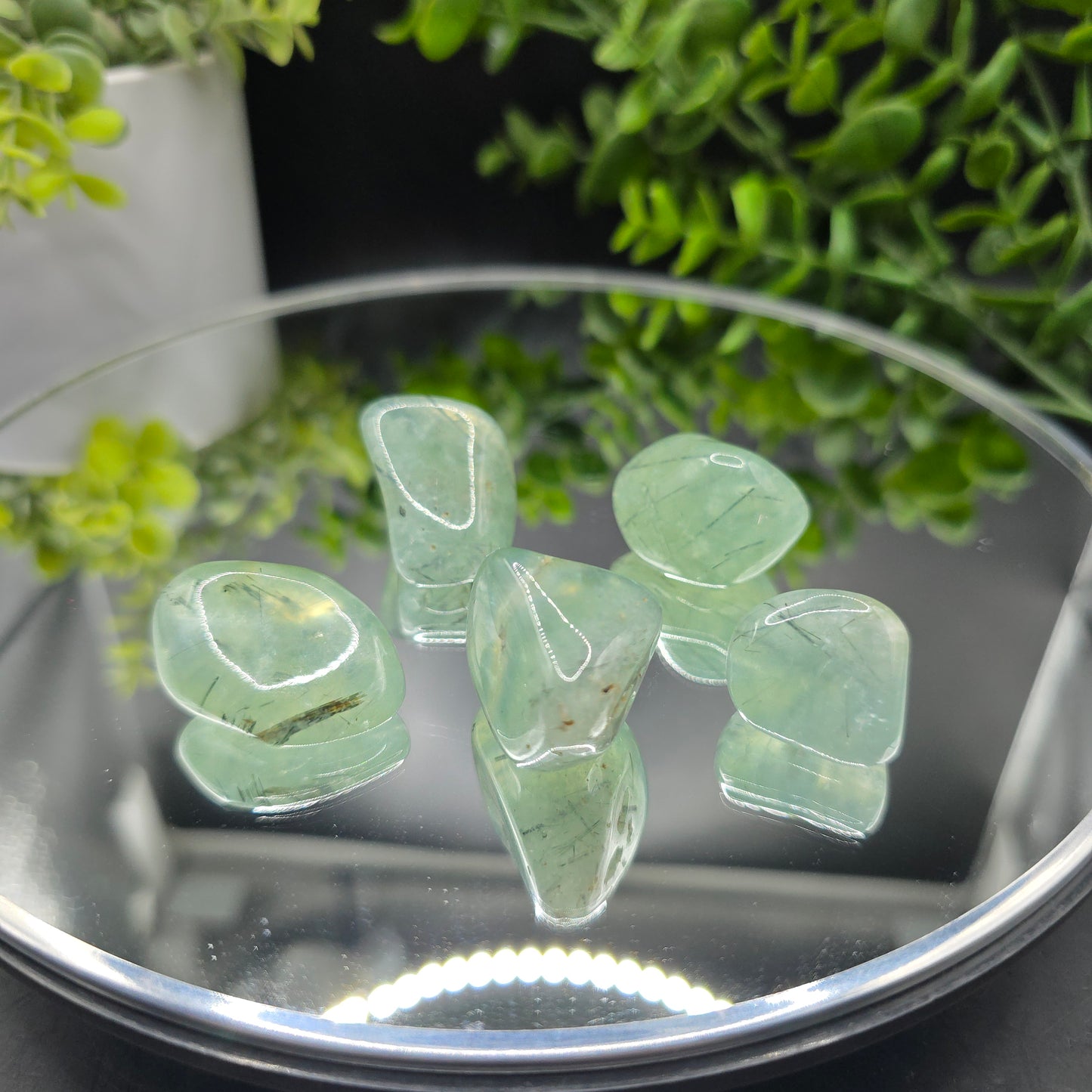Prehnite tumble