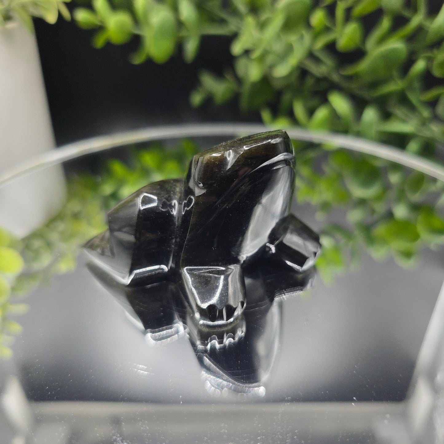 Obsidian carved Frog