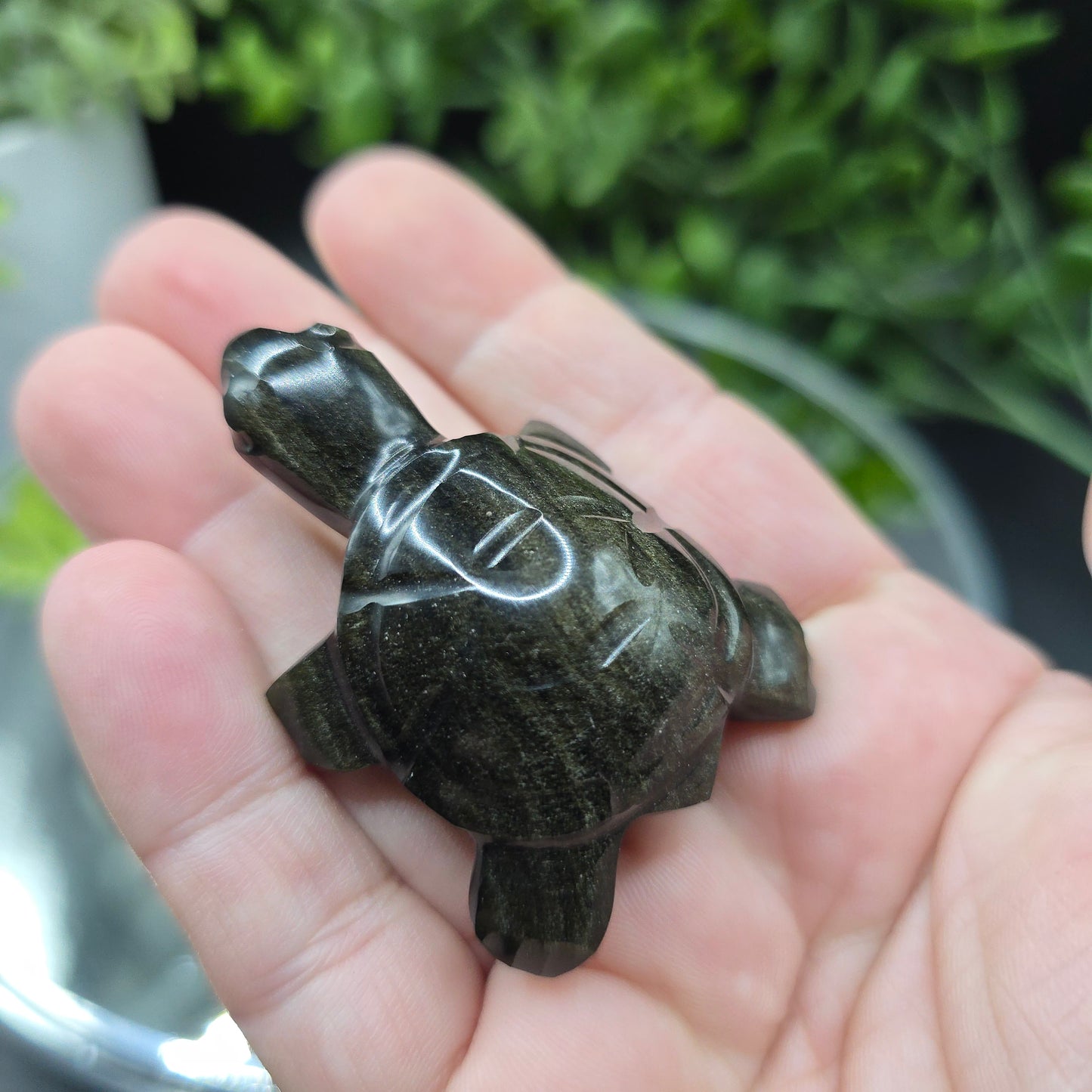 Obsidian carved turtle