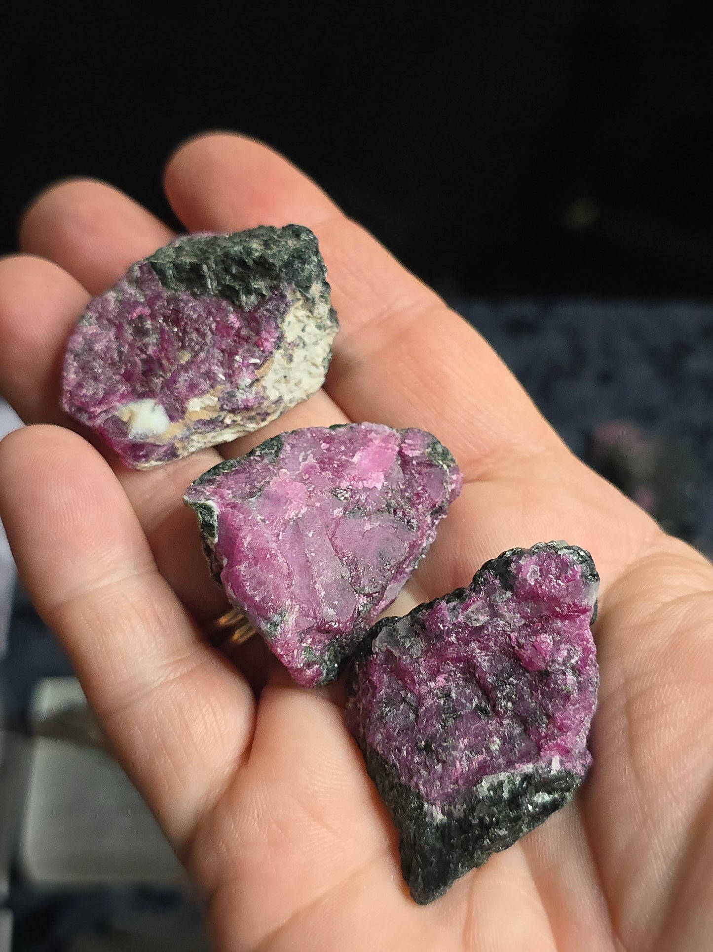 Ruby in hornblende raw tumble