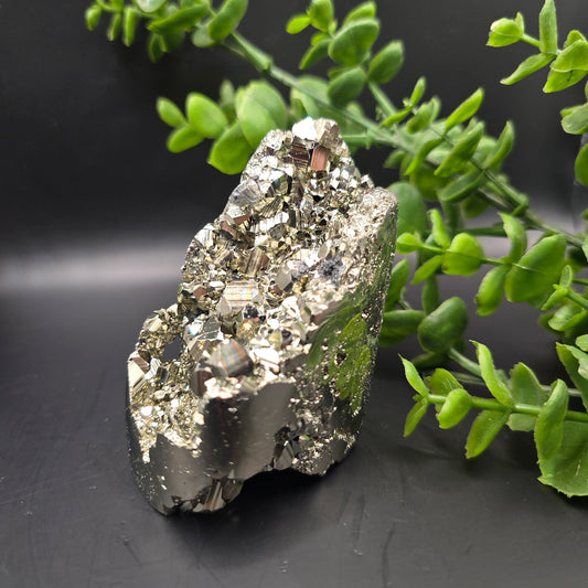 Pyrite freeform from Peru