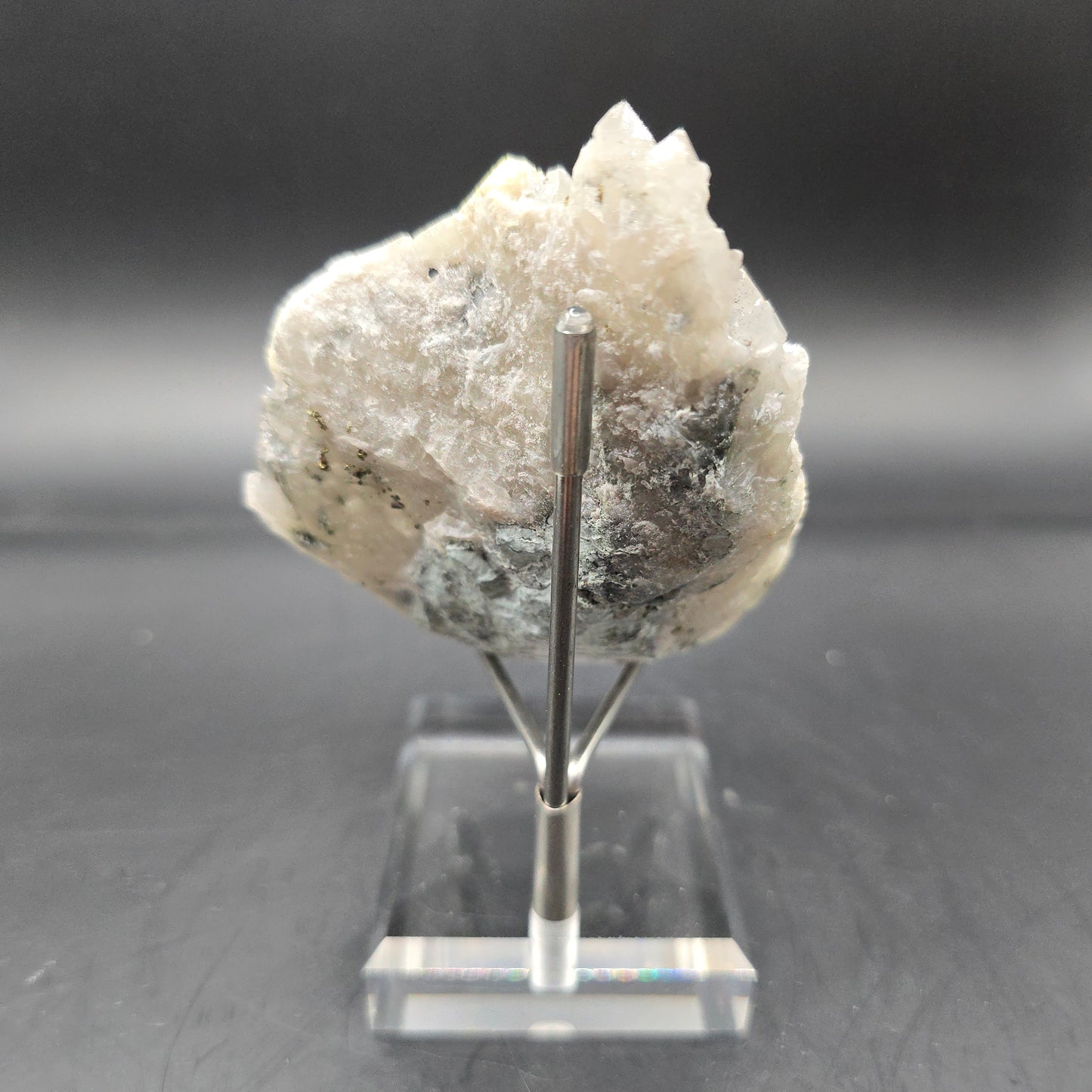 Quartz w Chalcopyrite China