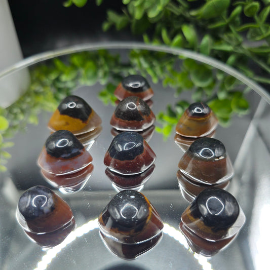 Agate eye