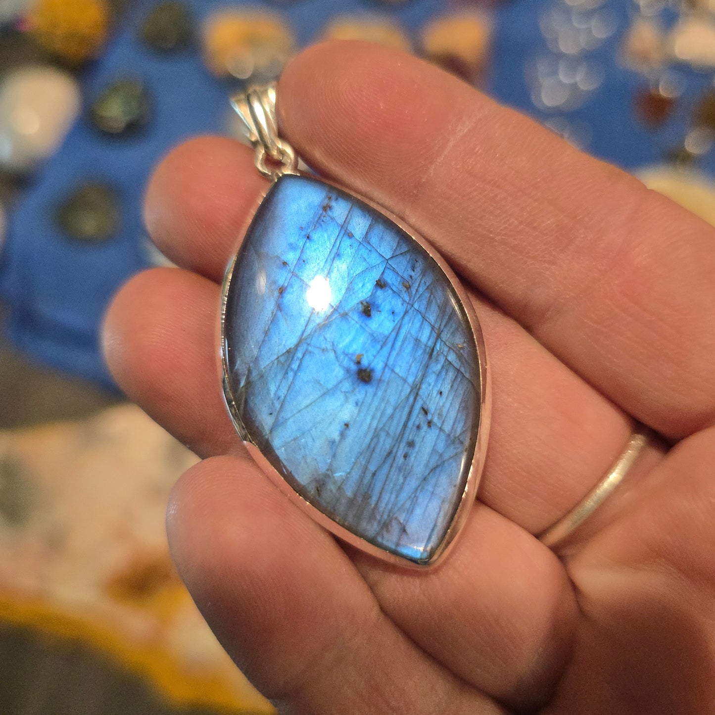 Labradorite pendant