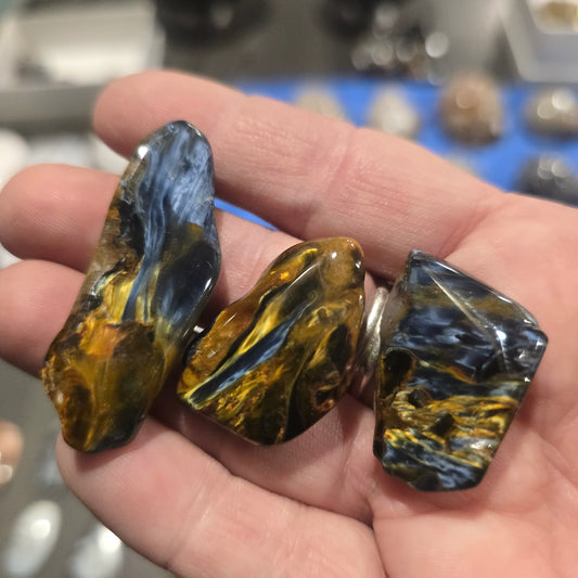 Pietersite tumble
