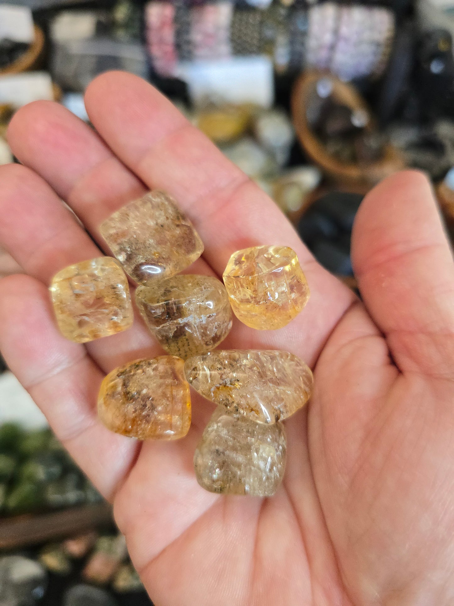 Scapolite tumble Madagascar