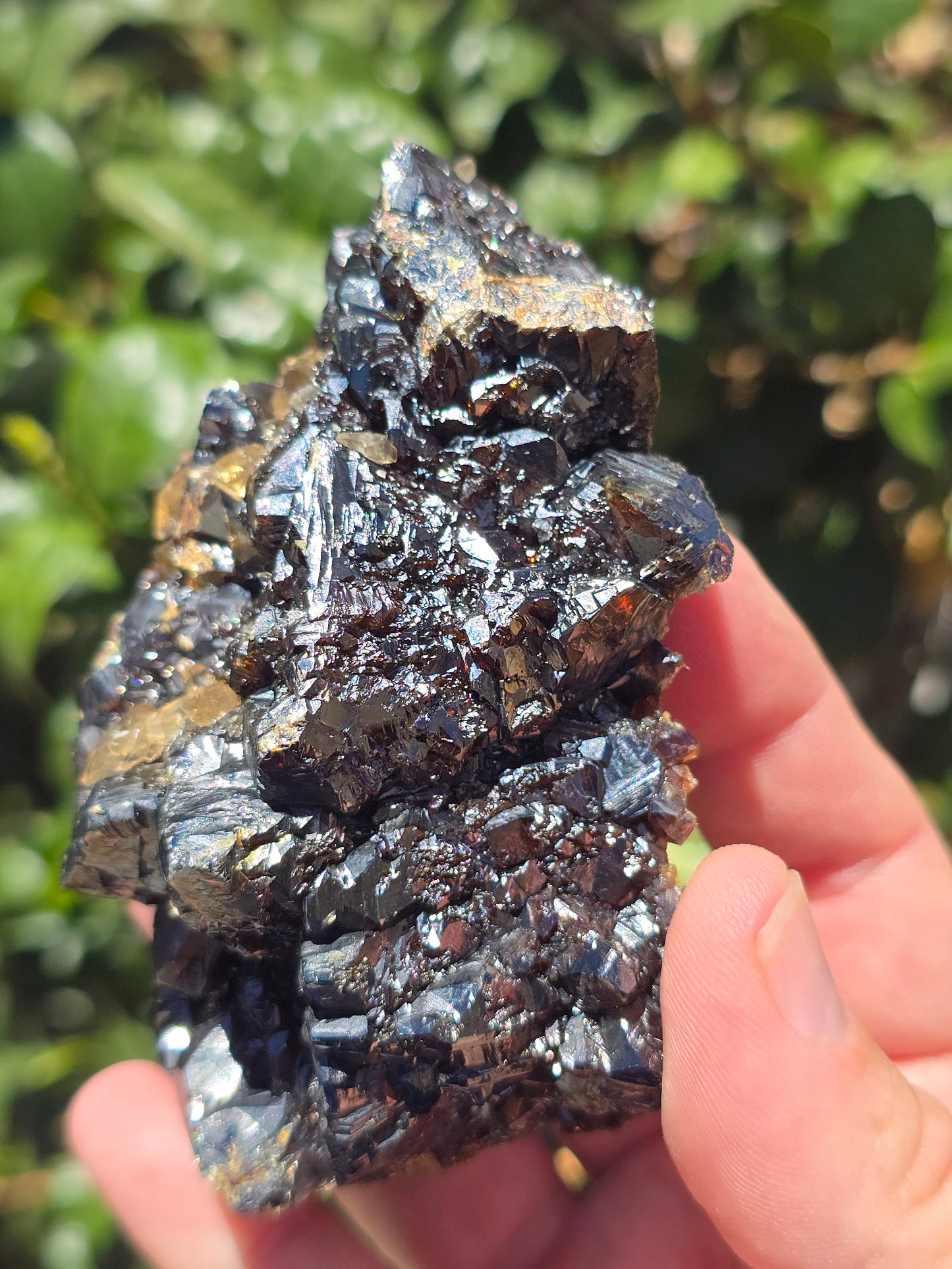 Sphalerite w calcite from Elmwood Mine Tennessee