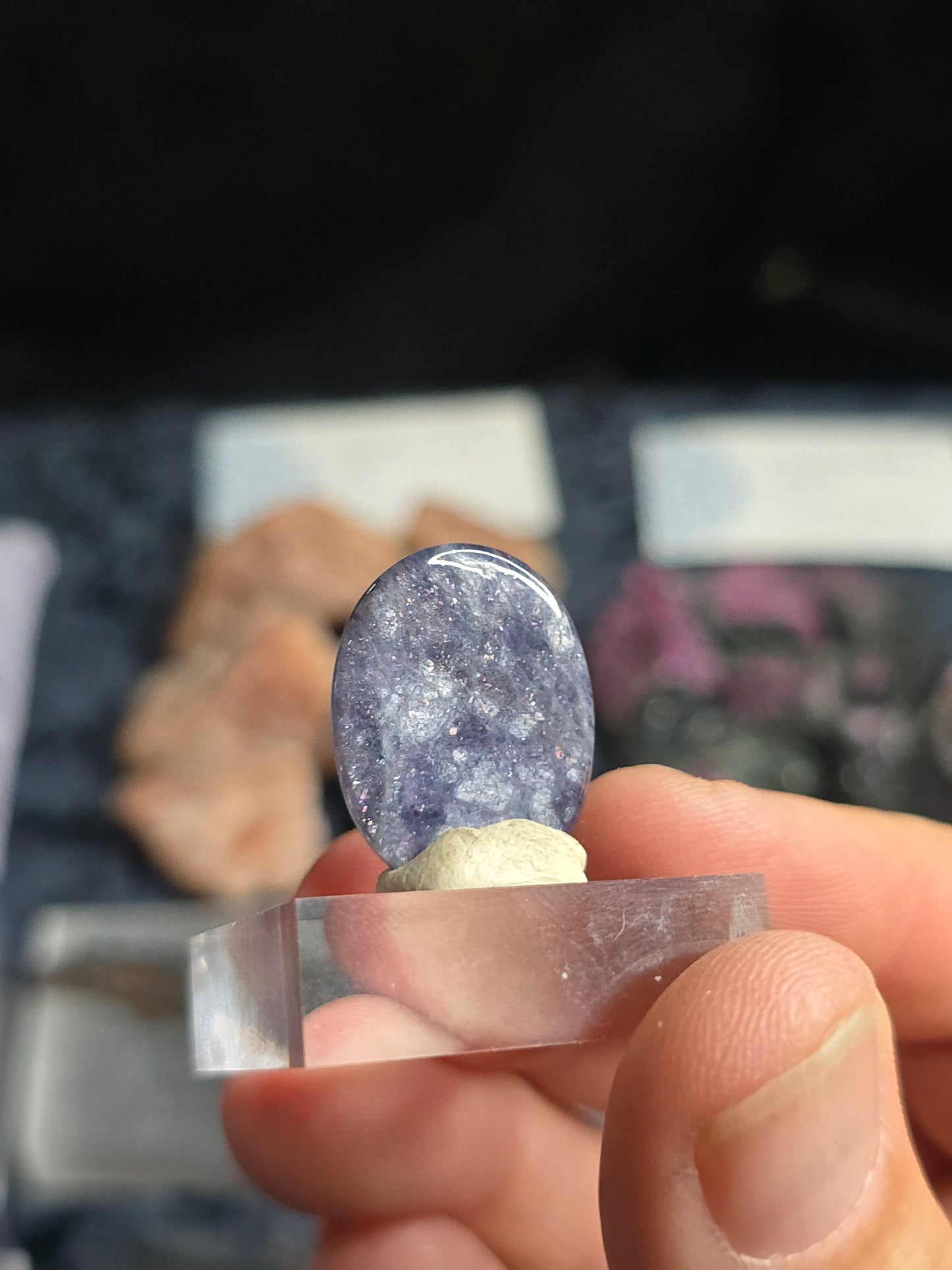 Iolite w Sunstone cabochon