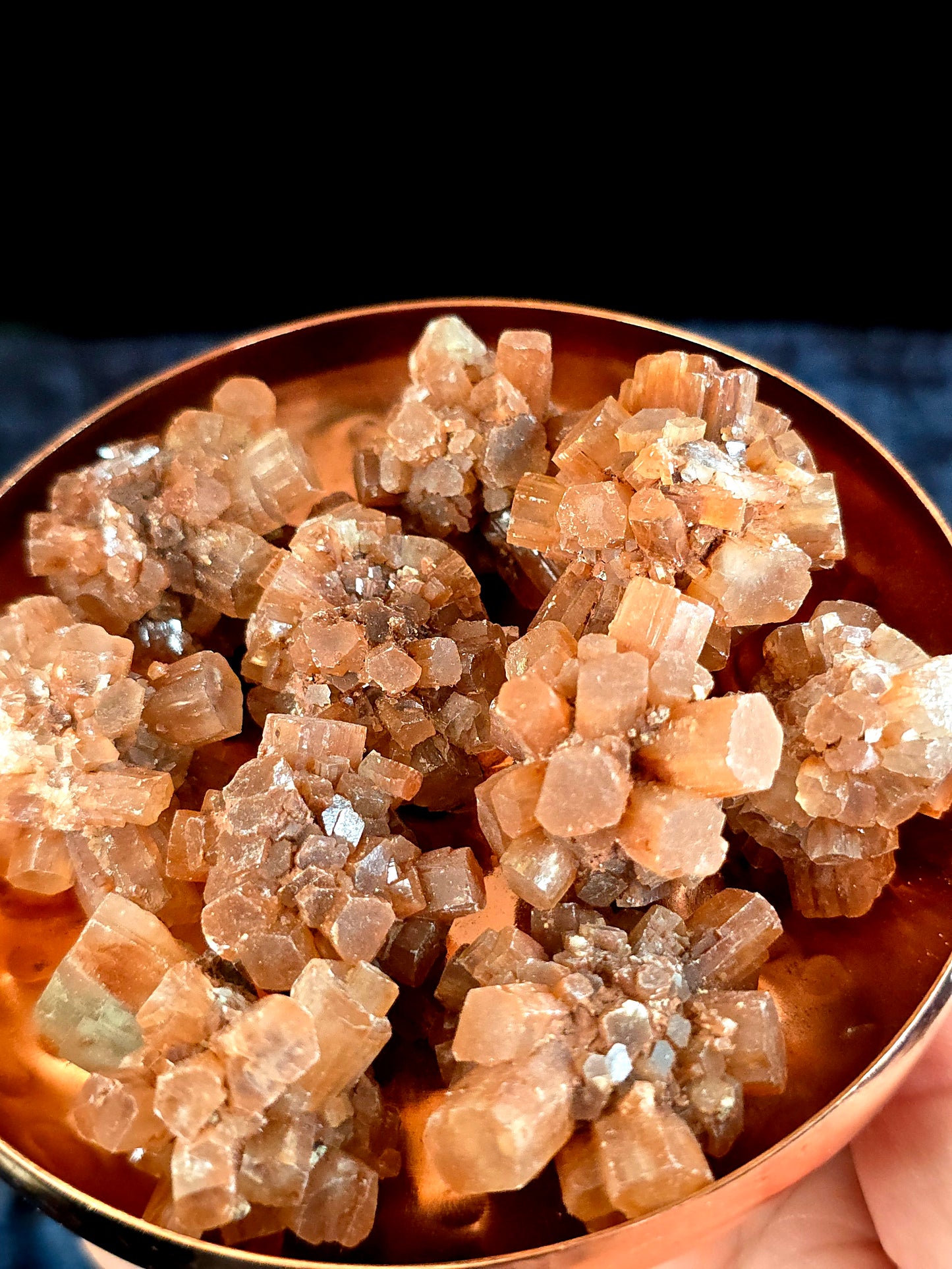 Star aragonite cluster