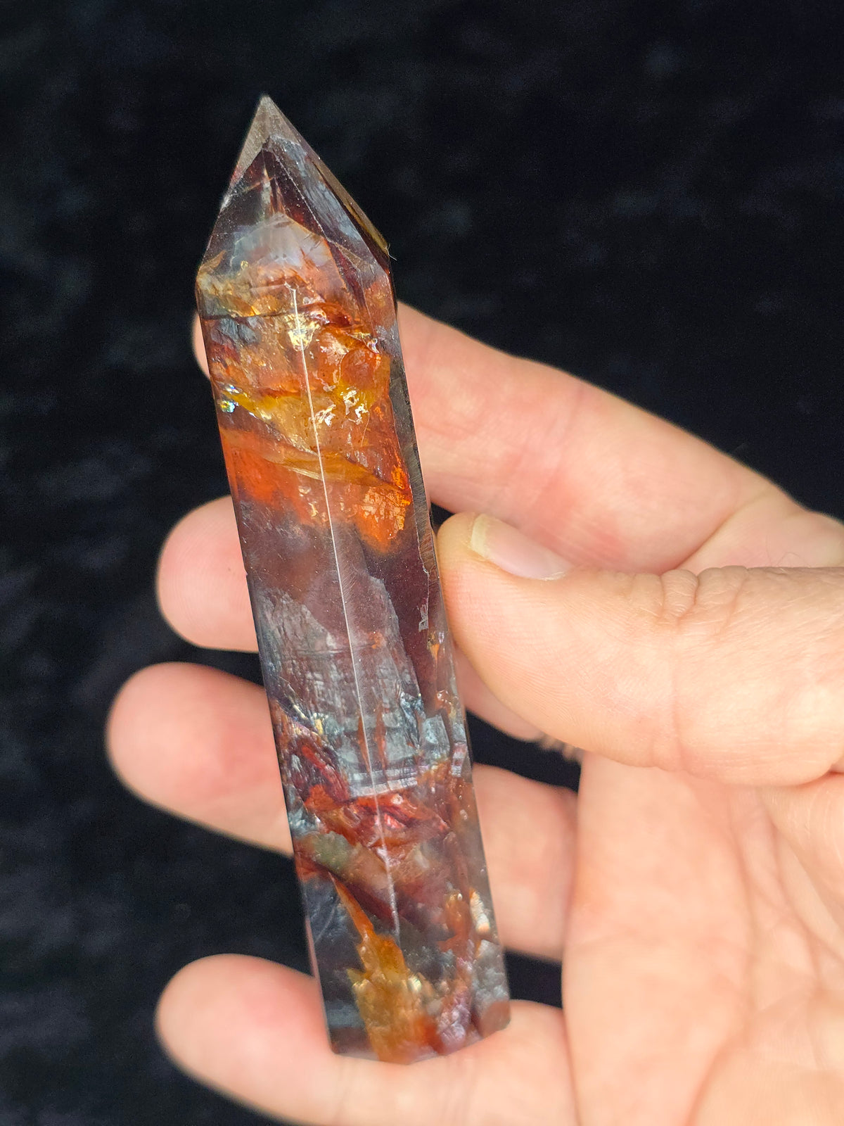 Hematoid quartz point