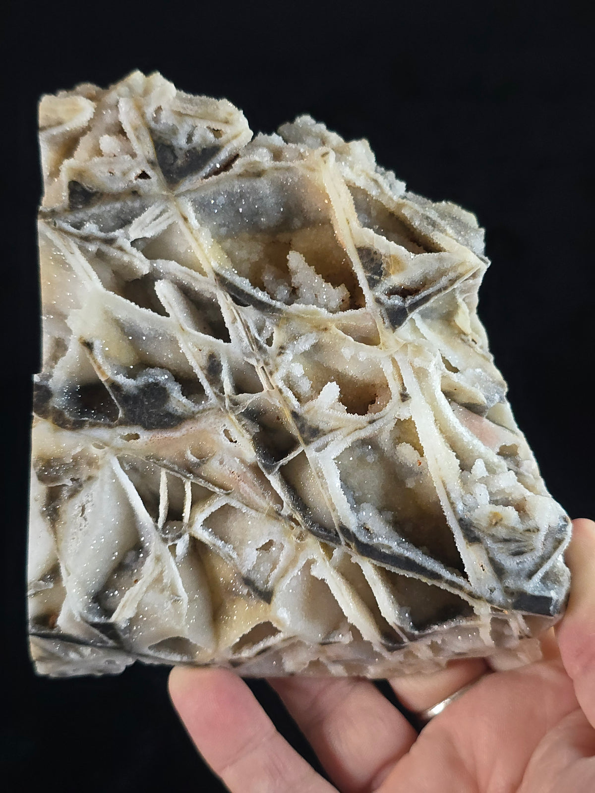 Portal Chalcedony & Quartz slab