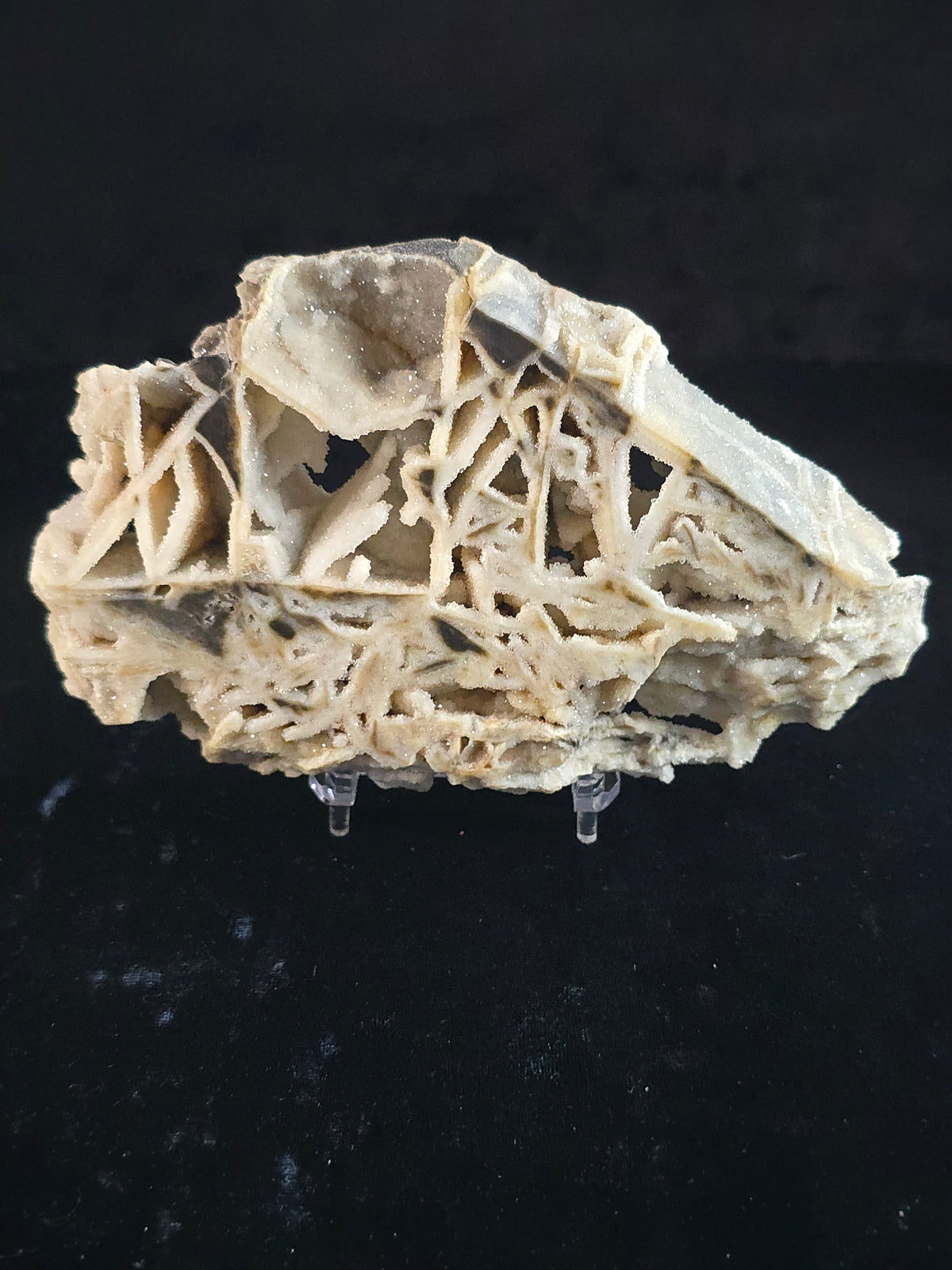 Portal Chalcedony & Quartz slab